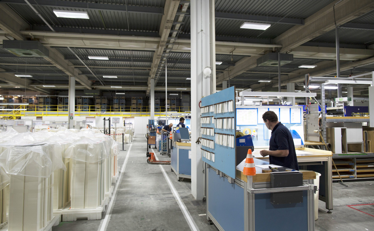 VKS Inyección Plástico · Inyección de Plástico para Fabricación de Piezas a Medida